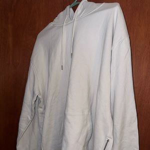 FashionNova Men sweater. 3xl but runs like a 2xl